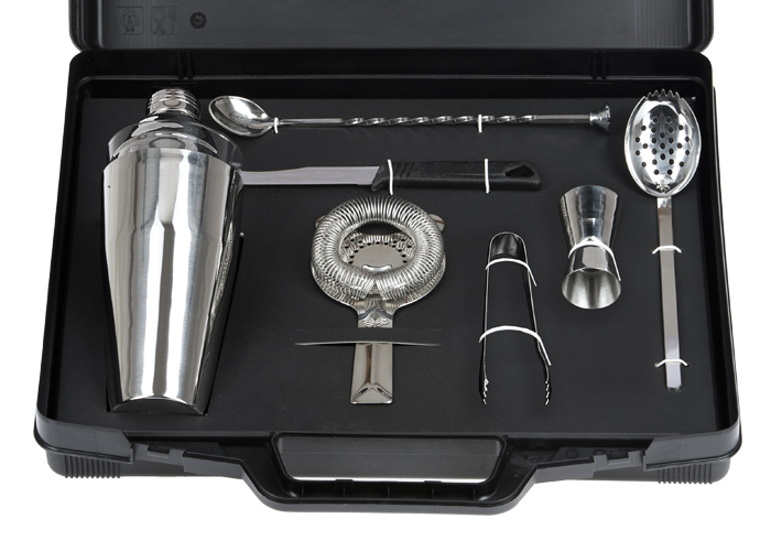 2103 - Kit barman con 9 accessori barman in valigetta in plastica nera